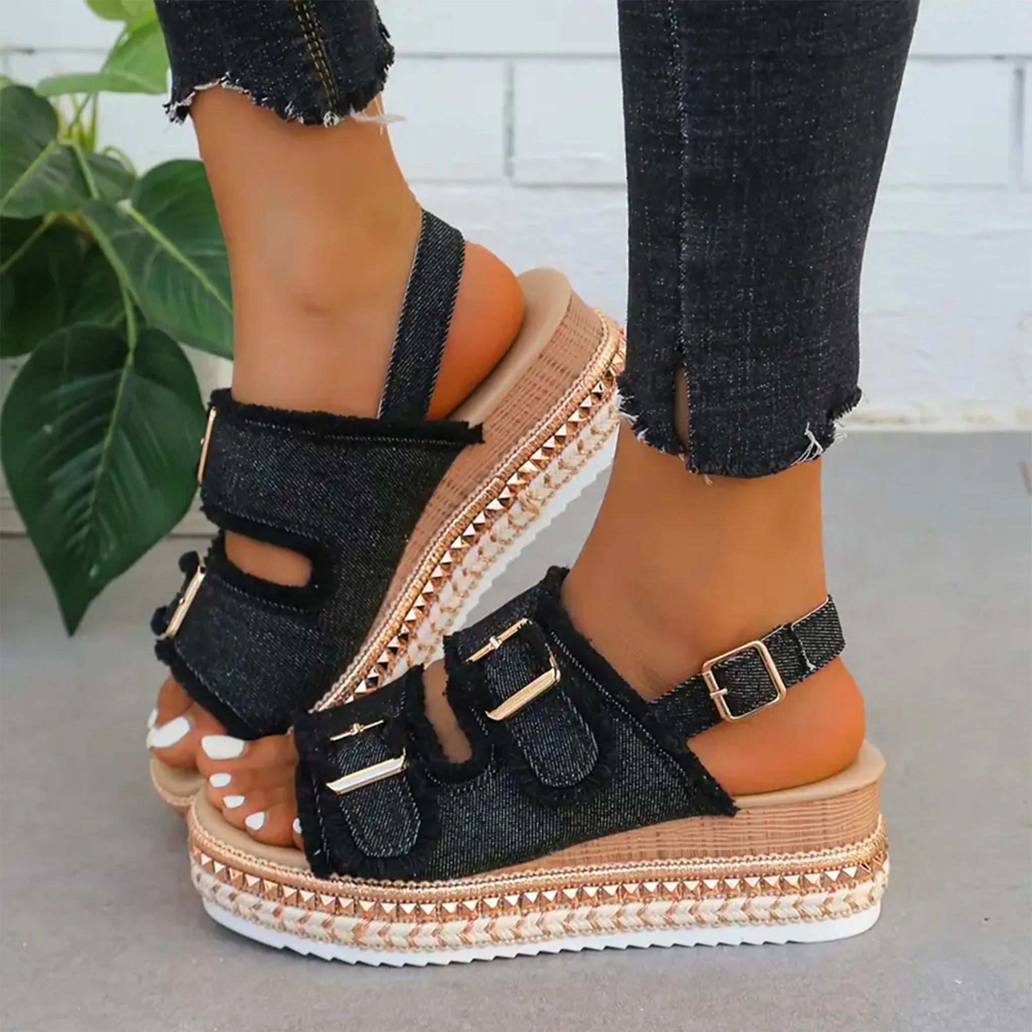Alia - Casual Sandal