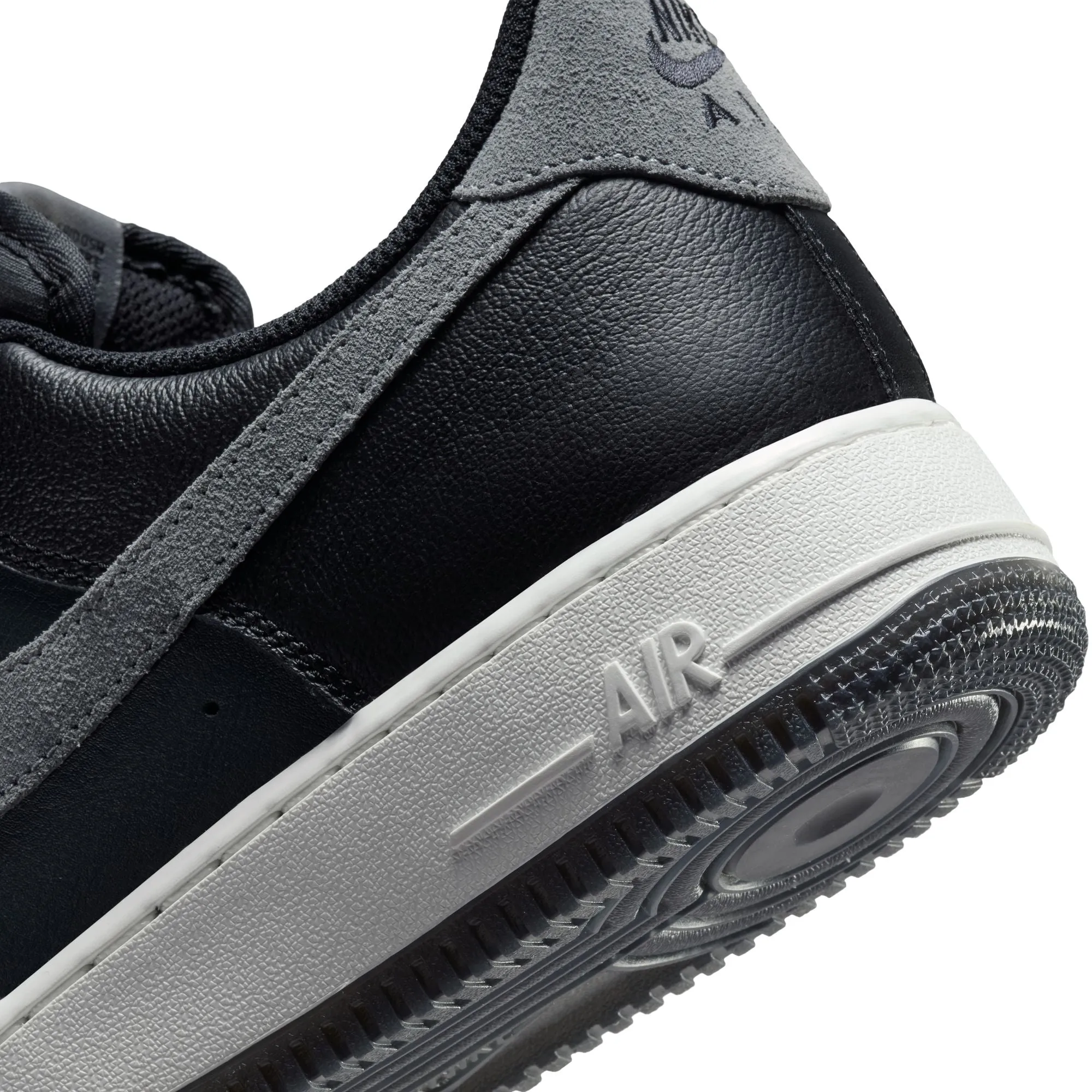 Nike Air Force 1 '07 LV8 Low Smoke Grey